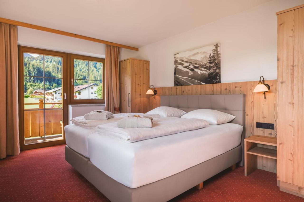 Loipenstubn Hotel Brixen im Thale Eksteriør billede
