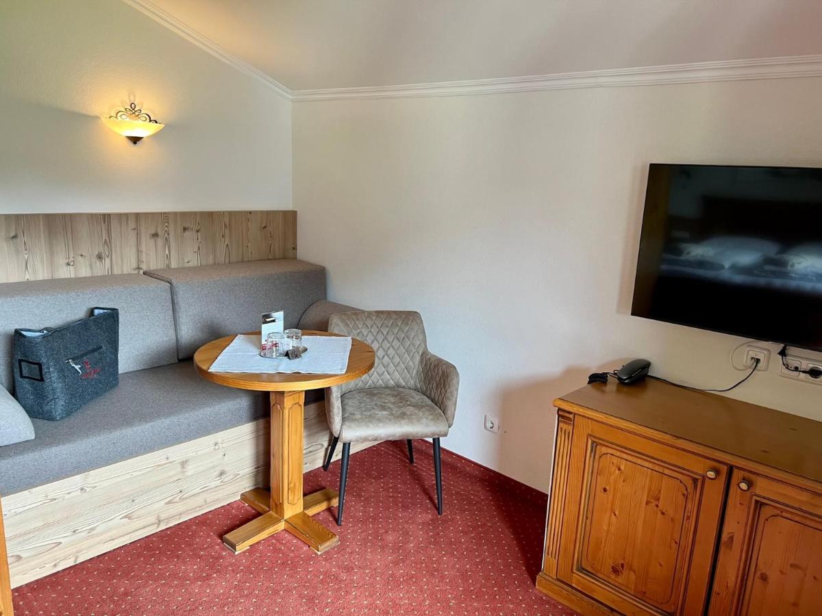 Loipenstubn Hotel Brixen im Thale Eksteriør billede